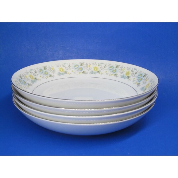 Mikasa Couture Collection Cherish 7 3/4" Coupe Soup Bowls Set of 4 - Picture 15 of 16